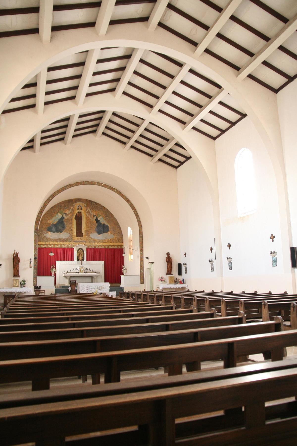 Grand Santa Teresita
